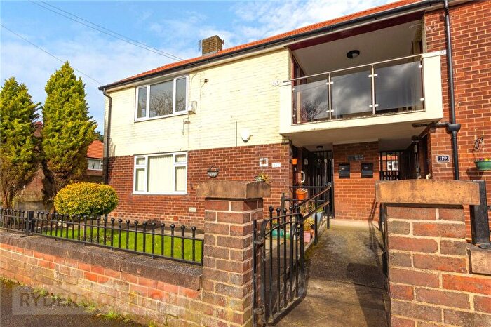 2 Bedroom Apartment To Rent In Rosary Road, Fitton Hill, Oldham, OL8