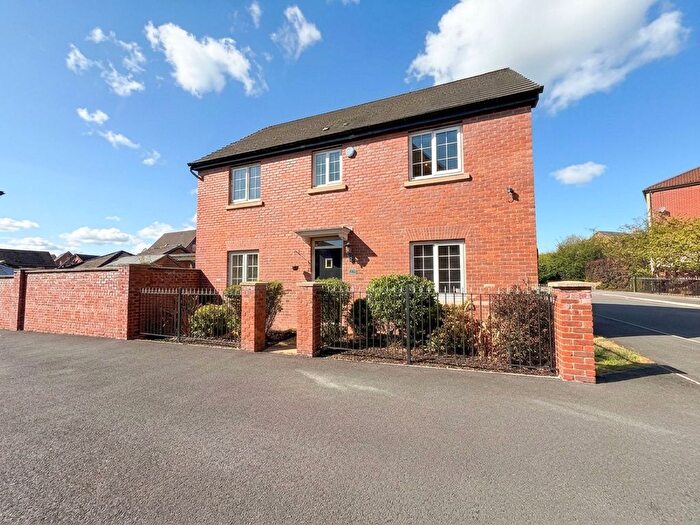 4 Bedroom Detached House For Sale In Bolbury Crescent, Swinton, M27