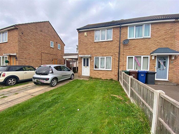 2 Bedroom Semi-detached House To Rent In Ryedale Way, Brayton, Selby, YO8