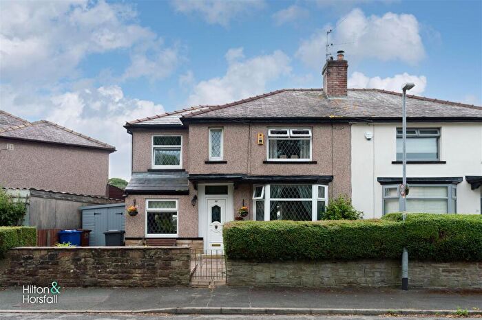 4 Bedroom Semi Detached House For Sale In Pendle Street, Barrowford, BB9