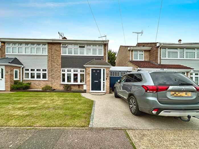 3 Bedroom Semi-Detached House To Rent In Trent, East Tilbury, RM18