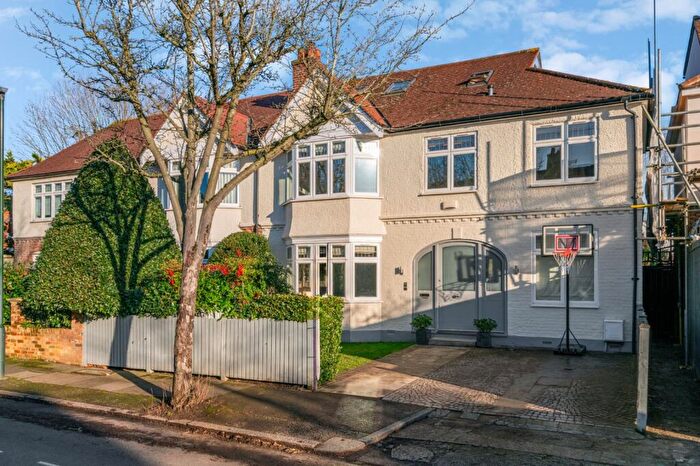 5 Bedroom Semi-Detached House For Sale In Belgrave Road, Barnes, SW13