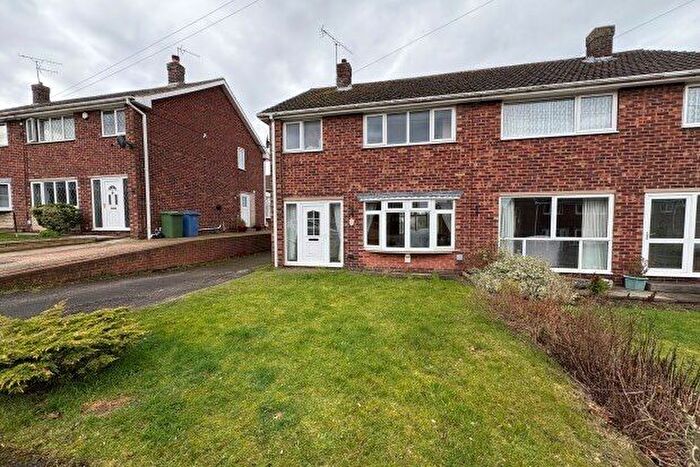3 Bedroom Property To Rent In Pagdin Drive, Doncaster, DN11