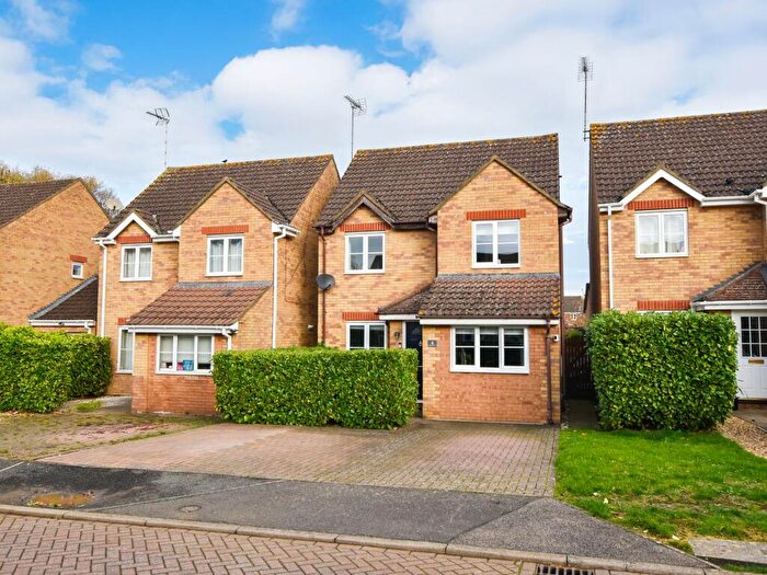 3 Bedroom Detached House For Sale In Chapman Close, Towcester, NN12