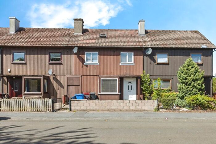 3 Bedroom Terraced House For Sale In Helmsdale Place, Dundee, Angus, DD3
