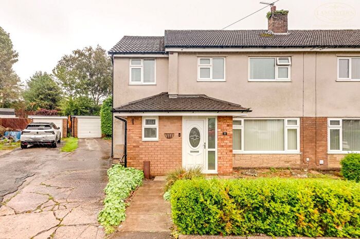 4 Bedroom Semi-Detached House For Sale In Shaftesbury Close, Lostock, Bolton, BL6