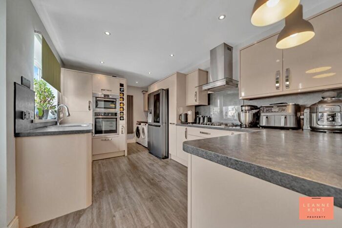 3 Bedroom Terraced House For Sale In Bradford Street, Caerphilly, CF83