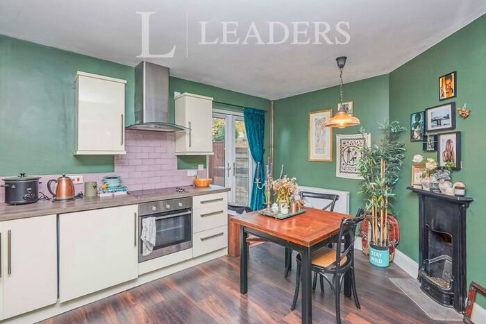 2 Bedroom Semi-Detached House To Rent In York Road, Chaddesden, DE21