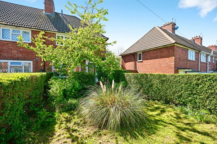 3 Bedroom End Of Terrace House For Sale In Crankhall Lane, Wednesbury, WS10