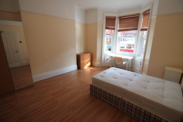 4 Bedroom Terraced House To Rent In Treherne Road, Newcastle Upon Tyne, NE2