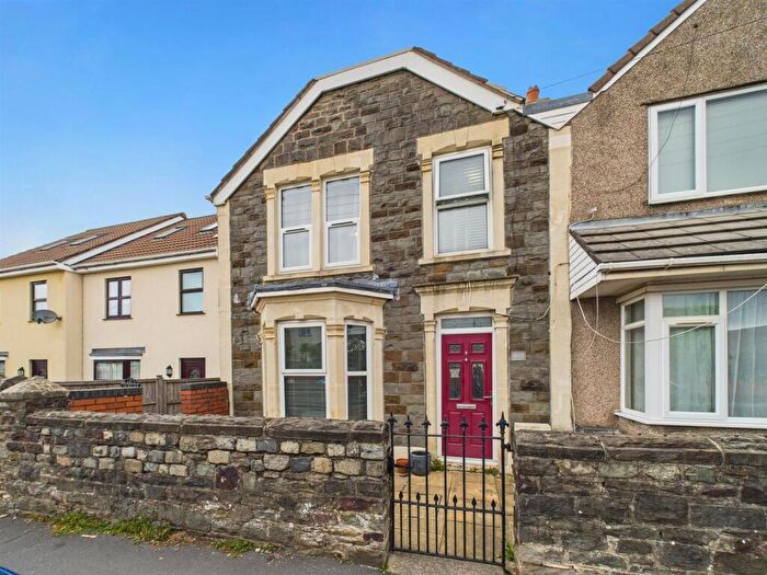 3 Bedroom House For Sale In Mount Hill Road, Hanham, Bristol, BS15