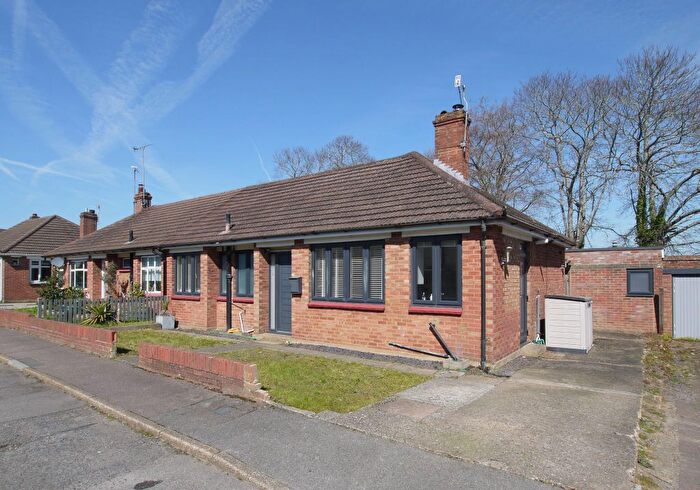 3 Bedroom Bungalow For Sale In North View Road, Sevenoaks, TN14