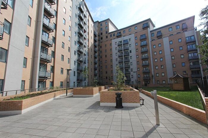 1 Bedroom Flat To Rent In Aspect Elmwood Lane, Leeds, LS2