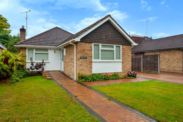 2 Bedroom Bungalow To Rent In Whopshott Avenue, Horsell, GU21