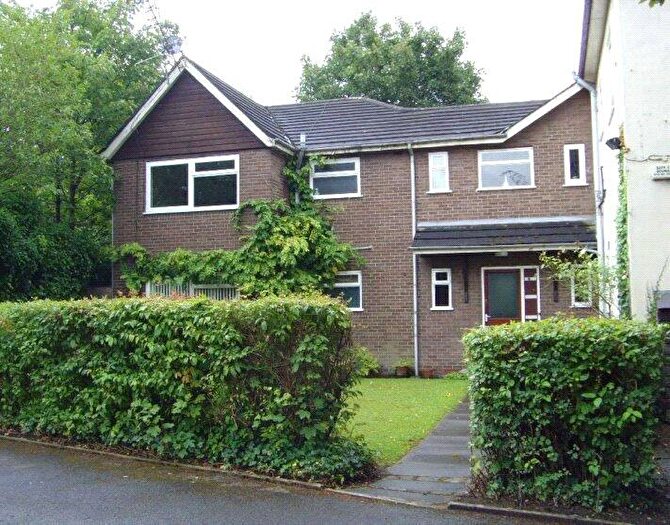 2 Bedroom Apartment To Rent In Ivy Mews, West Didsbury, Manchester, M20