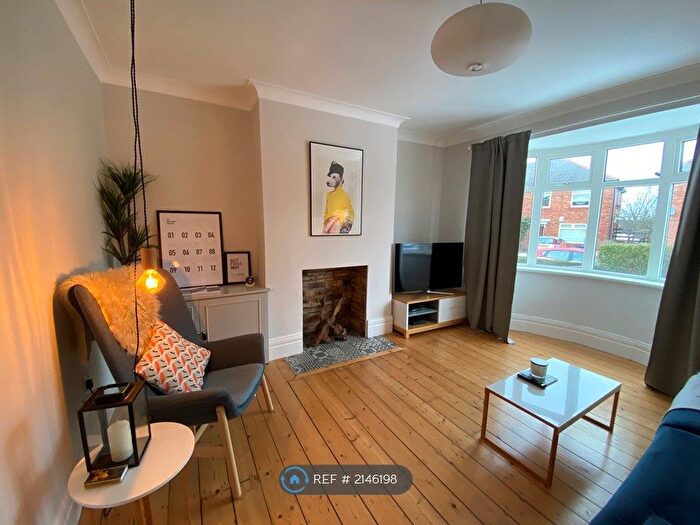 2 Bedroom Flat To Rent In Heaton, Newcastle Upon Tyne, NE6