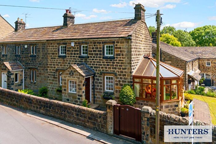 3 Bedroom Cottage For Sale In Gill Lane, Nether Yeadon, Leeds, West Yorkshire, LS19