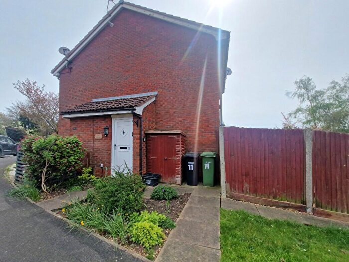 1 Bedroom Terraced House To Rent In Devonshire Gardens, Bursledon, SO31