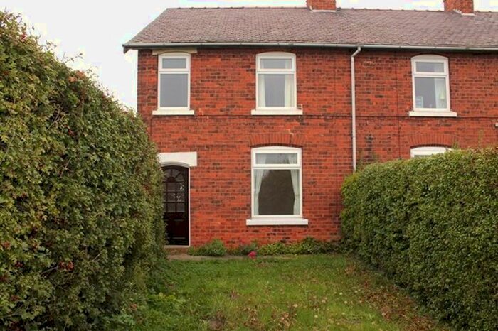 3 Bedroom Cottage To Rent In Flaxley Road, Selby, YO8