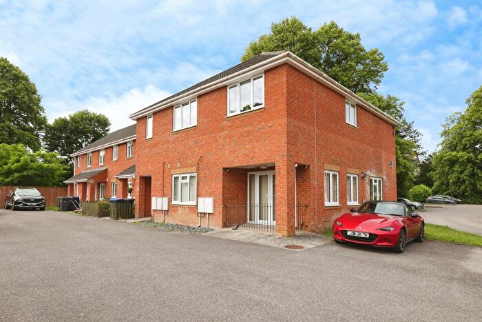 3 Bedroom Apartment For Sale In Partridge Way, Old Sarum, Salisbury, SP4
