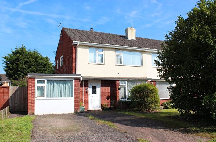 4 Bedroom Semi-Detached House For Sale In Court Drive, Cullompton, Devon, EX15