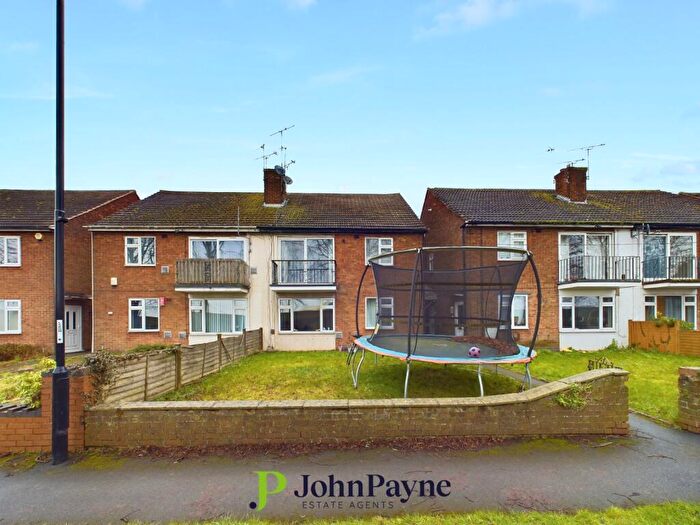 2 Bedroom Maisonette For Sale In Selsey Close, Stonehouse Estate, Coventry, CV3