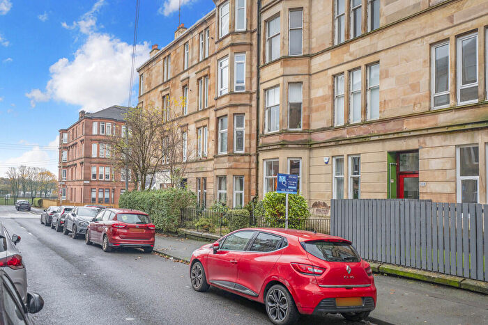 3 Bedroom Flat For Sale In Garthland Drive, Dennistoun, Glasgow, G31