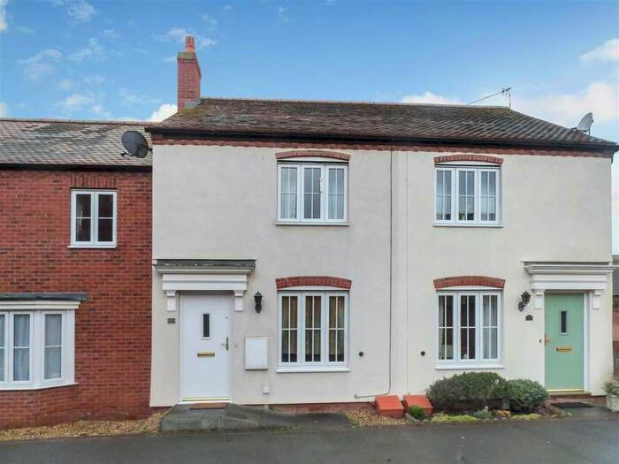 2 Bedroom Terraced House To Rent In St. Peters Way, Stratford-upon-avon, CV37