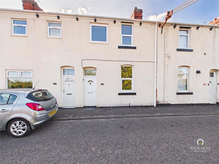 3 Bedroom Terraced House To Rent In East View, Castletown, Sunderland, Tyne And Wear, SR5
