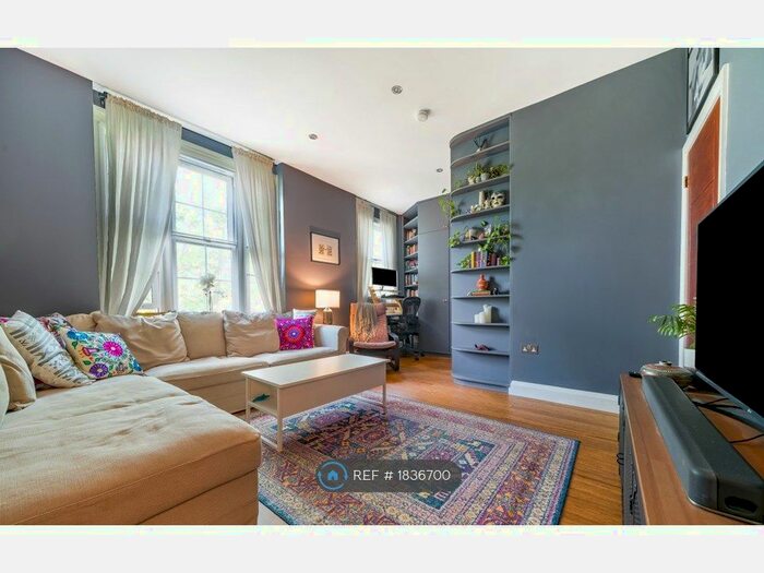 2 Bedroom Flat To Rent In Devon Mansions, London, SE1