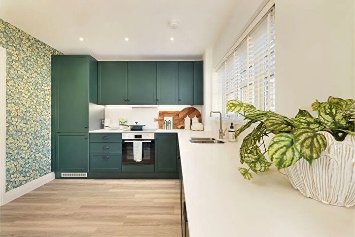 4 Bedroom Detached House For Sale In The Aspen, Headley Chase, Epsom, KT18