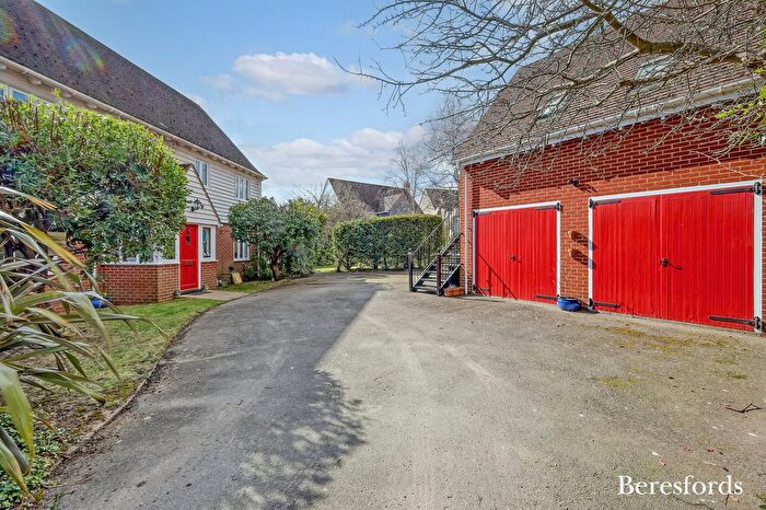 5 Bedroom Detached House For Sale In The Hawthorns, Burnham-On-Crouch, CM0