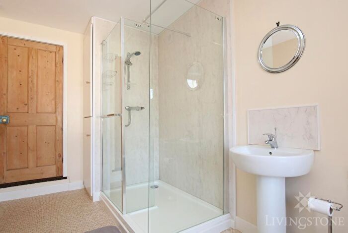 3 Bedroom Terraced House To Rent In Howard Road, Clarendon Park, LE2