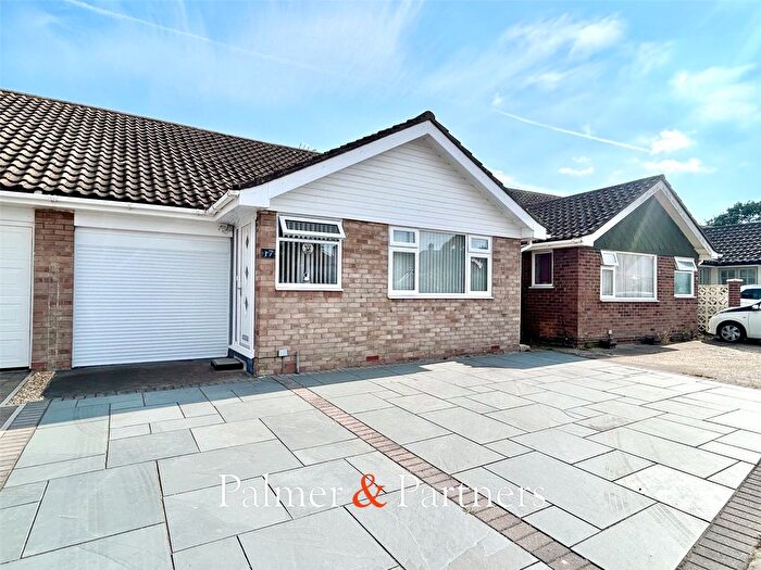 2 Bedroom Bungalow For Sale In Turpins Close, Clacton-On-Sea, Essex, CO15