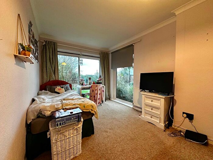 2 Bedroom Semi-Detached House For Sale In Dean Road, Newnham, GL14