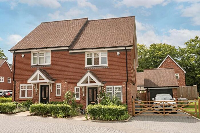 2 Bedroom House For Sale In Merrifield Lane, Burgess Hill, RH15