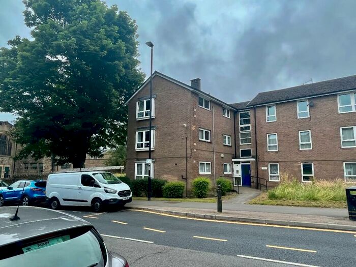 2 Bedroom Apartment To Rent In Crookes, Sheffield, S10