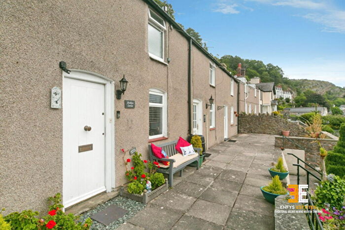 2 Bedroom Terraced House For Sale In Cwlach Street, Llandudno, LL30