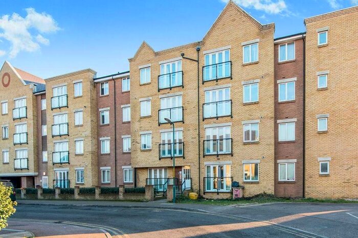 1 Bedroom Flat To Rent In Black Eagle Drive, Northfleet, Gravesend, Kent, DA11