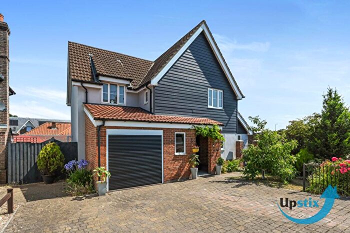 4 Bedroom Detached House For Sale In The Parkins, Capel St Mary, IP9