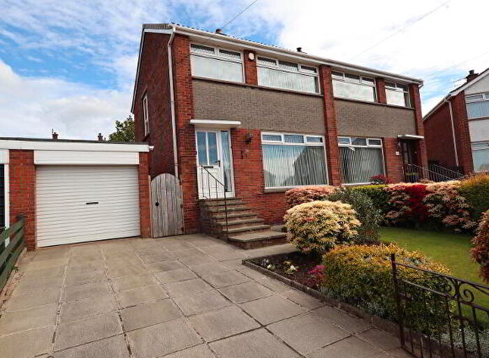 3 Bedroom Semi-Detached House For Sale In Fairview Grove, Newtownabbey, BT36