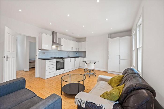 2 Bedroom Apartment To Rent In Messina Avenue, West Hampstead, NW6