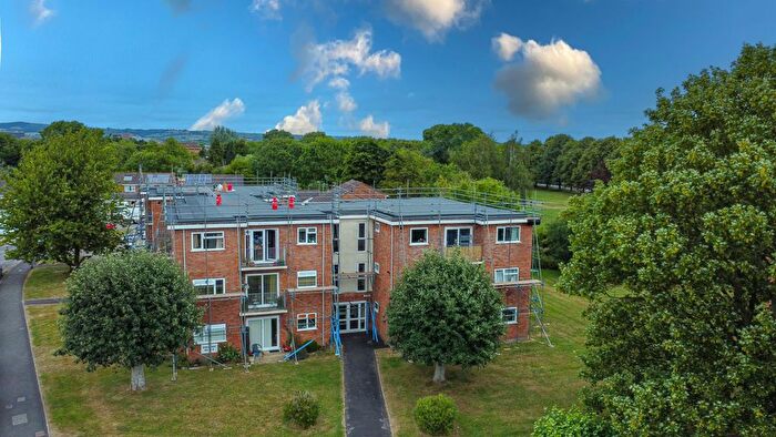 2 Bedroom Flat To Rent In Seville Court, Galmington, TA1