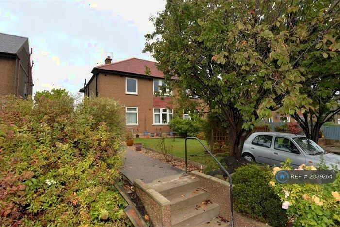 3 Bedroom Terraced House To Rent In Colinton Mains Road, Edinburgh, EH13