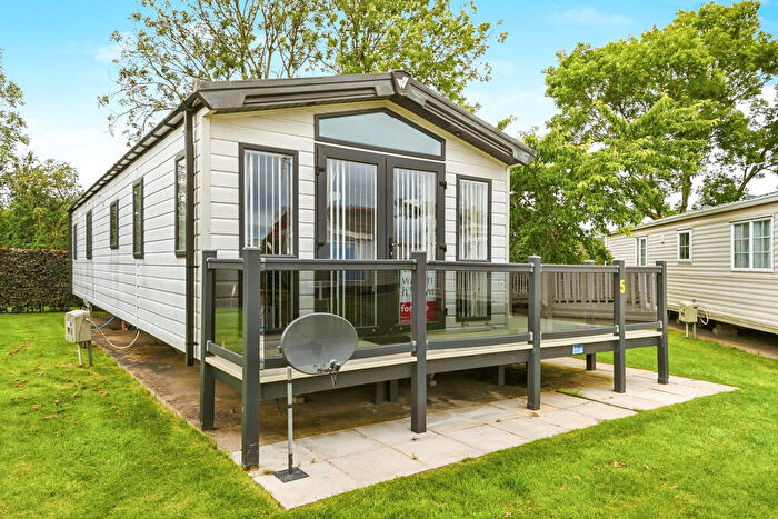 2 Bedroom Lodge For Sale In Lymn Bank, Thorpe St. Peter, Skegness, PE24