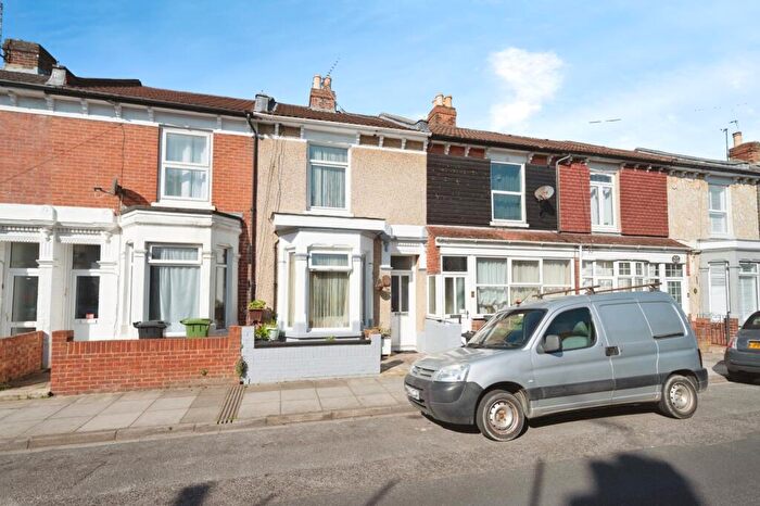 2 Bedroom House For Sale In Byron Road, Portsmouth, Hampshire, PO2