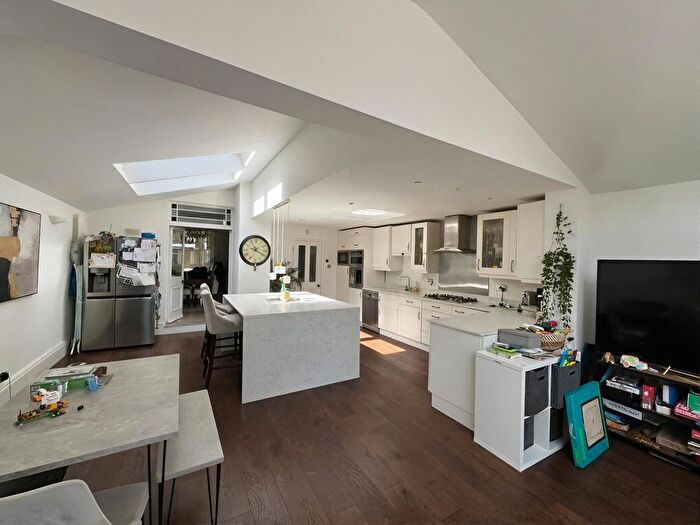 5 Bedroom Terraced House To Rent In Kingswood Road, Wimbledon, SW19