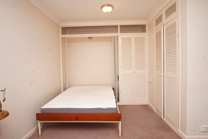 1 Bedroom Studio To Rent In Park View Road, London, W5