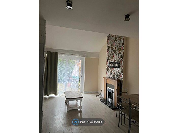 1 Bedroom Semi-Detached House To Rent In Coppleridge Drive, Manchester, M8