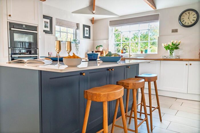 5 Bedroom Farm House For Sale In Period Charm With Modern Comforts At Pear Tree Farm..., DN10